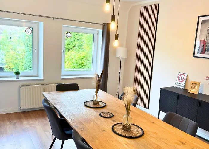 Lofty Maisonette Wohnung, A Lage, 10 Min Zur Messe Essen Fuer Bis Zu 6 Personen