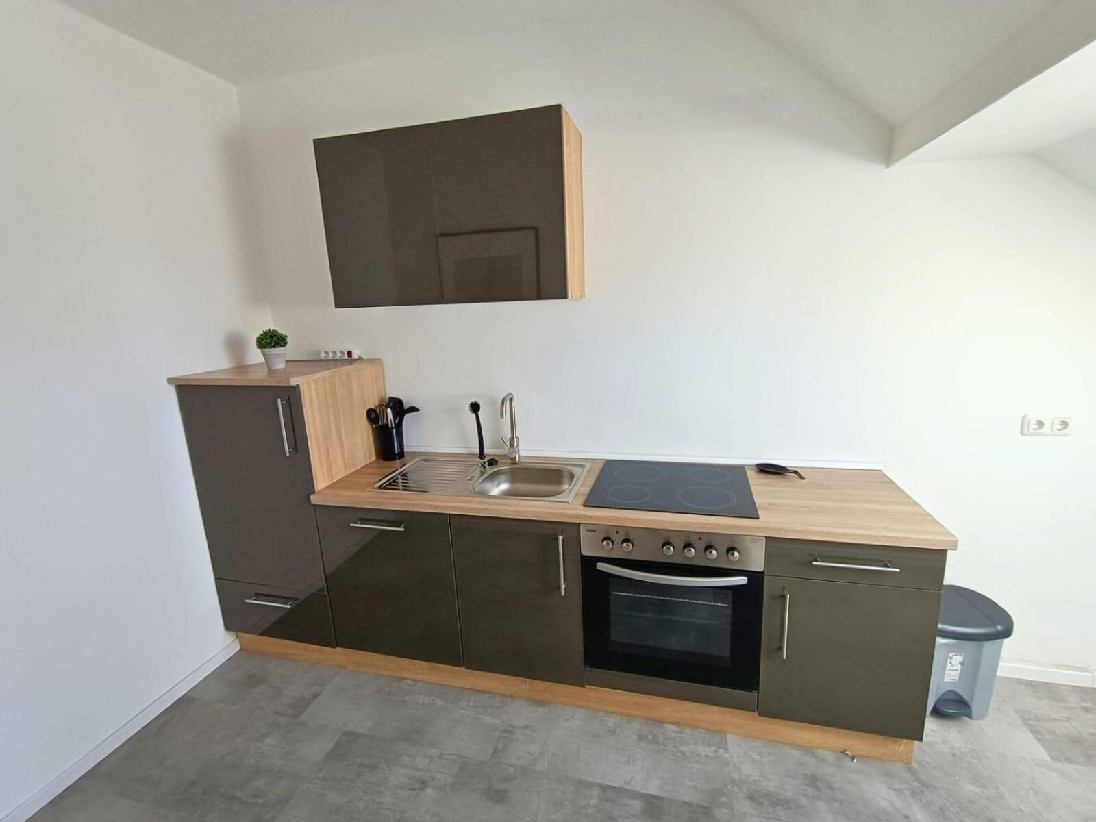 Lofty Maisonette Wohnung, A Lage, 10 Min Zur Messe Fuer Bis Zu 6 Personen * Essen